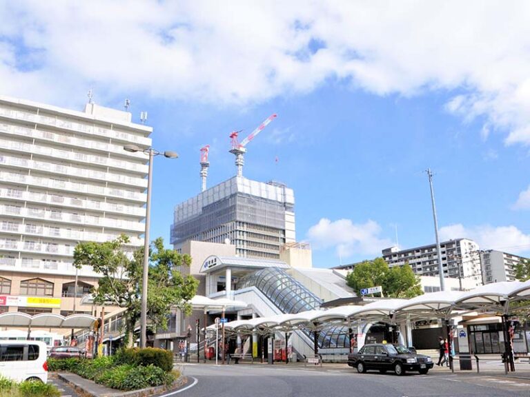 守山駅前