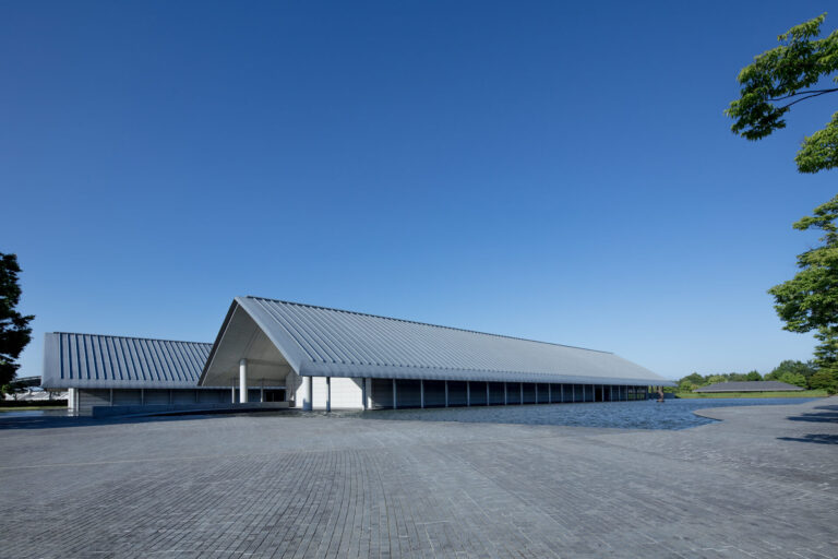 佐川美術館