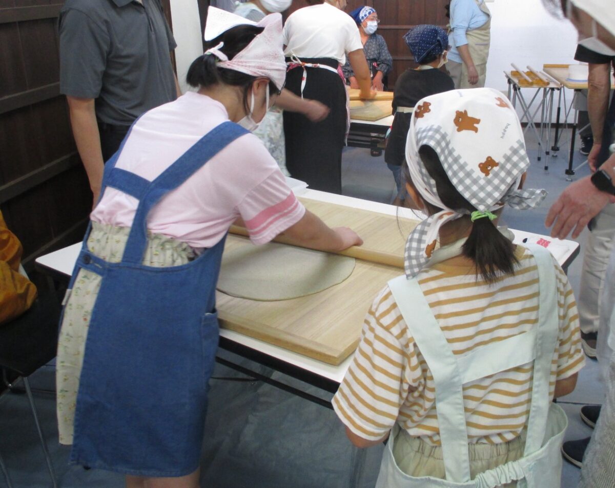 【町家うの家】親子で楽しむ！そば打ち体験